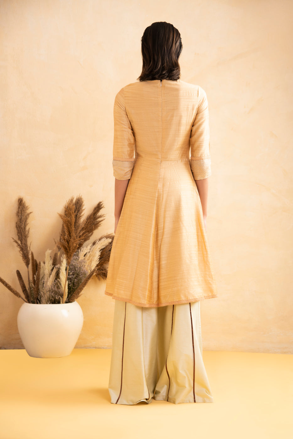 AMALI PRINTED PANELED KURTA